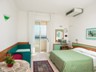 Hotel Smeraldo *** Bellaria Igea Marina - Camere confortevoli affacciate sul mare